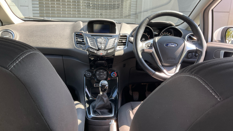 Ford Fiesta 1.0 EcoBoost Zetec 5dr Petrol Hatchback